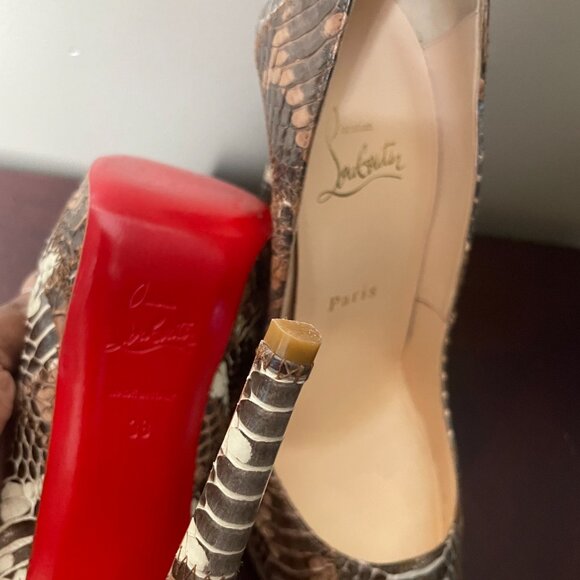 Christian Louboutin Peep-toe Pumps - Picture 8 of 8